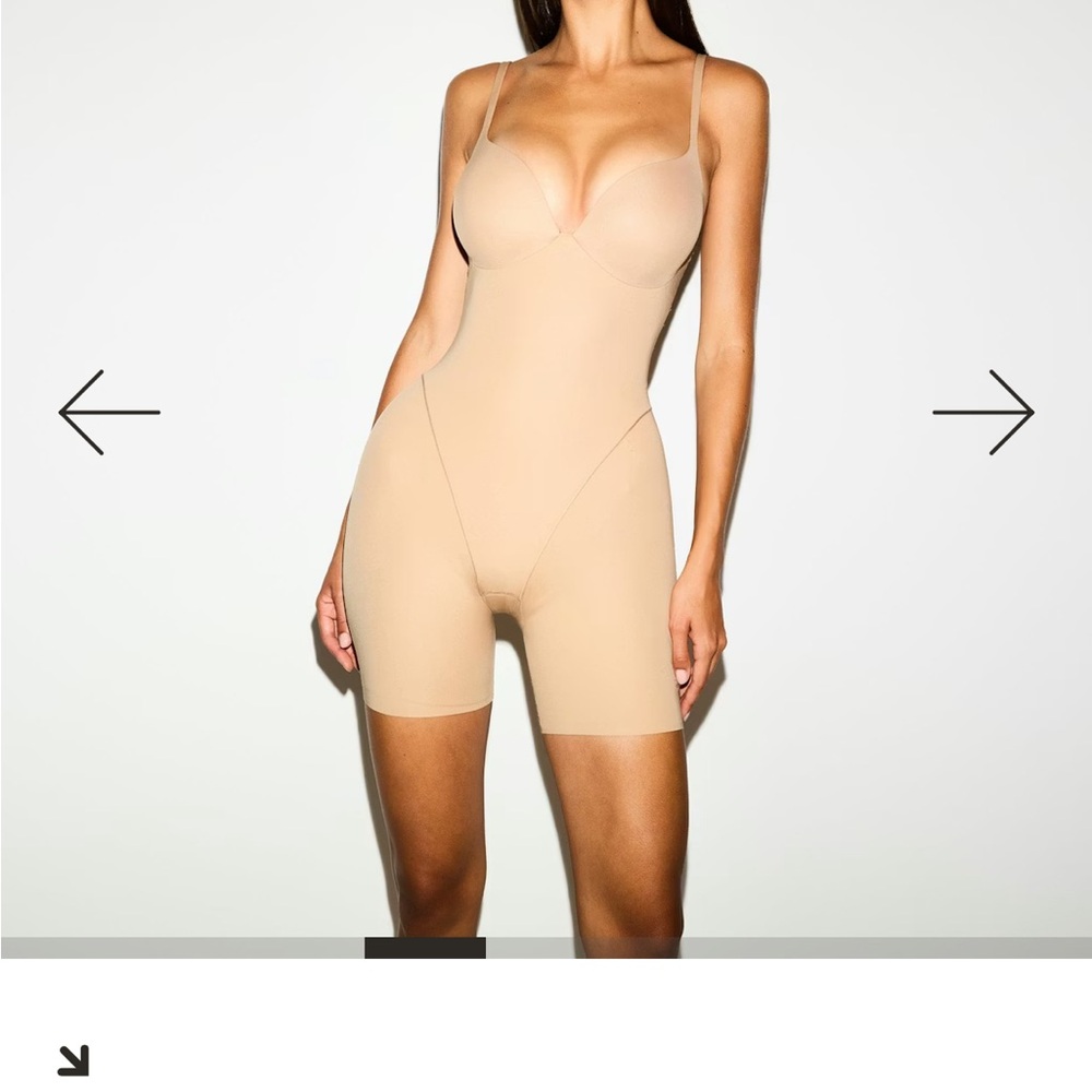 SKIMS Nude Shapewear Bodysuit